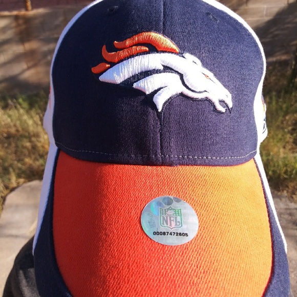 NFL Hat - Picture 4 of 6